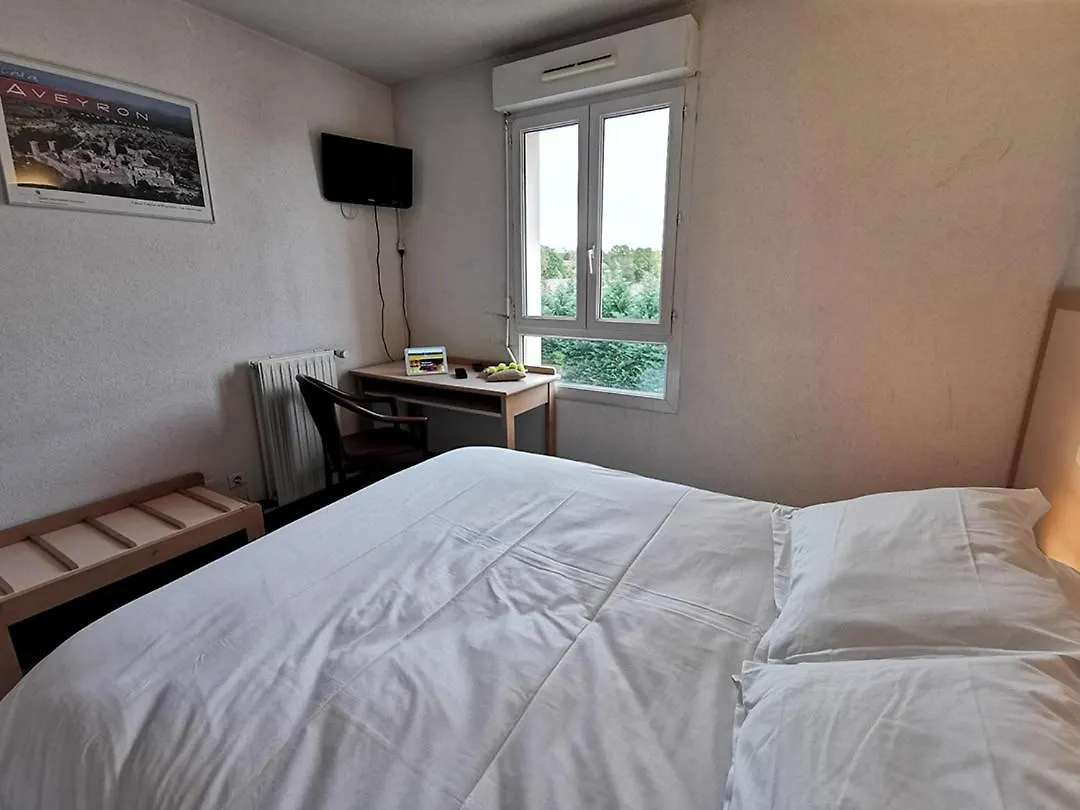 Hôtel de La Poste La Cavalerie Hotel